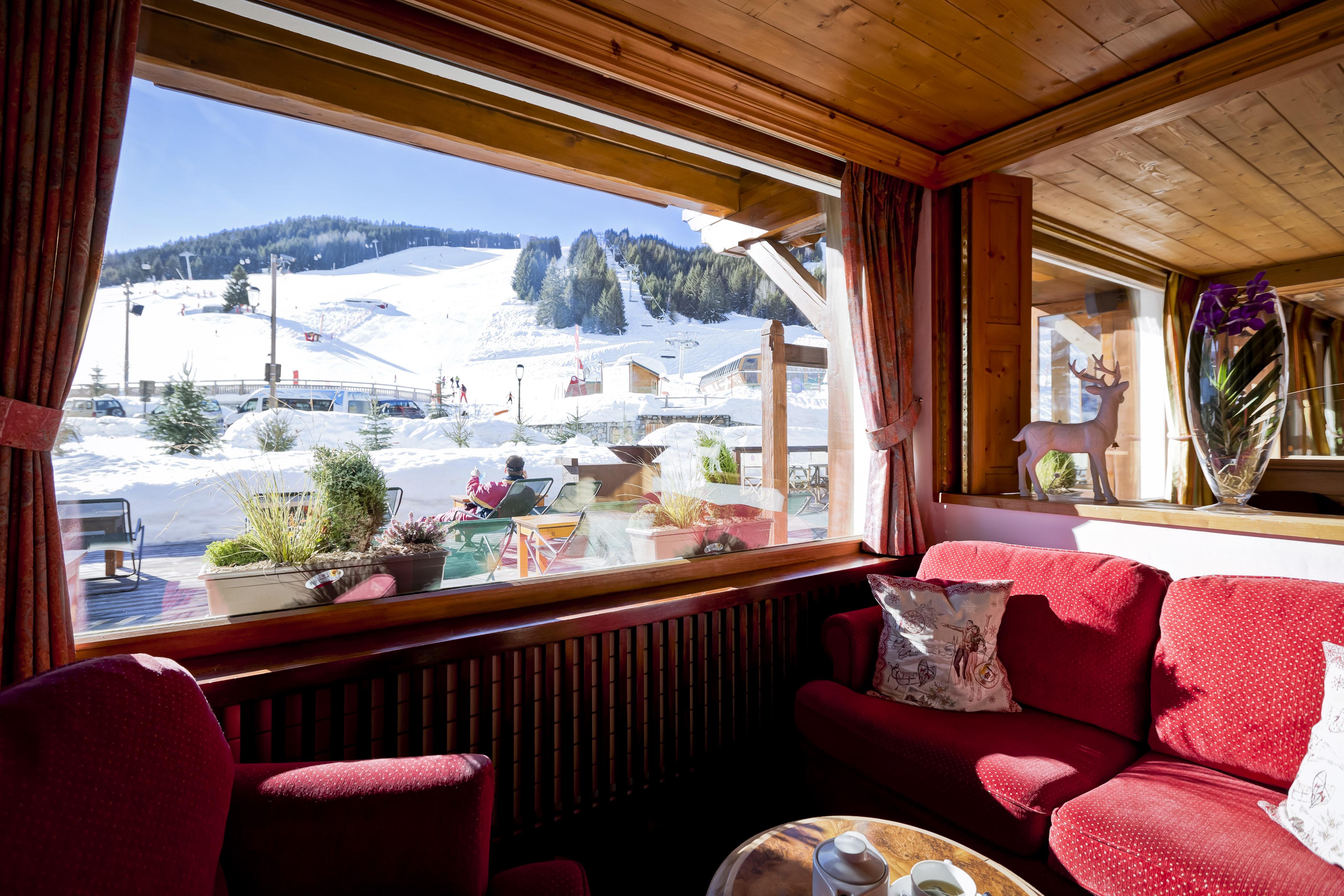 קורשבל Hotel Les Flocons מראה חיצוני תמונה