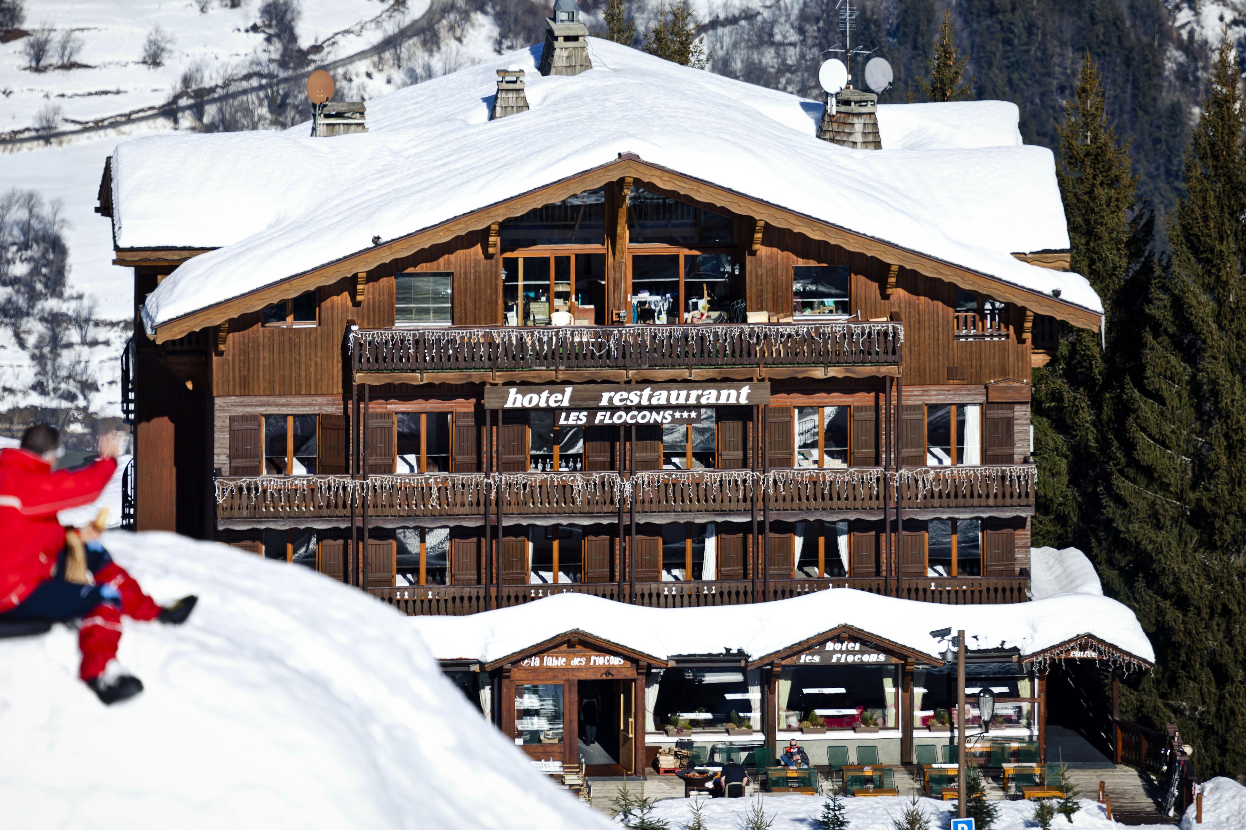 קורשבל Hotel Les Flocons מראה חיצוני תמונה