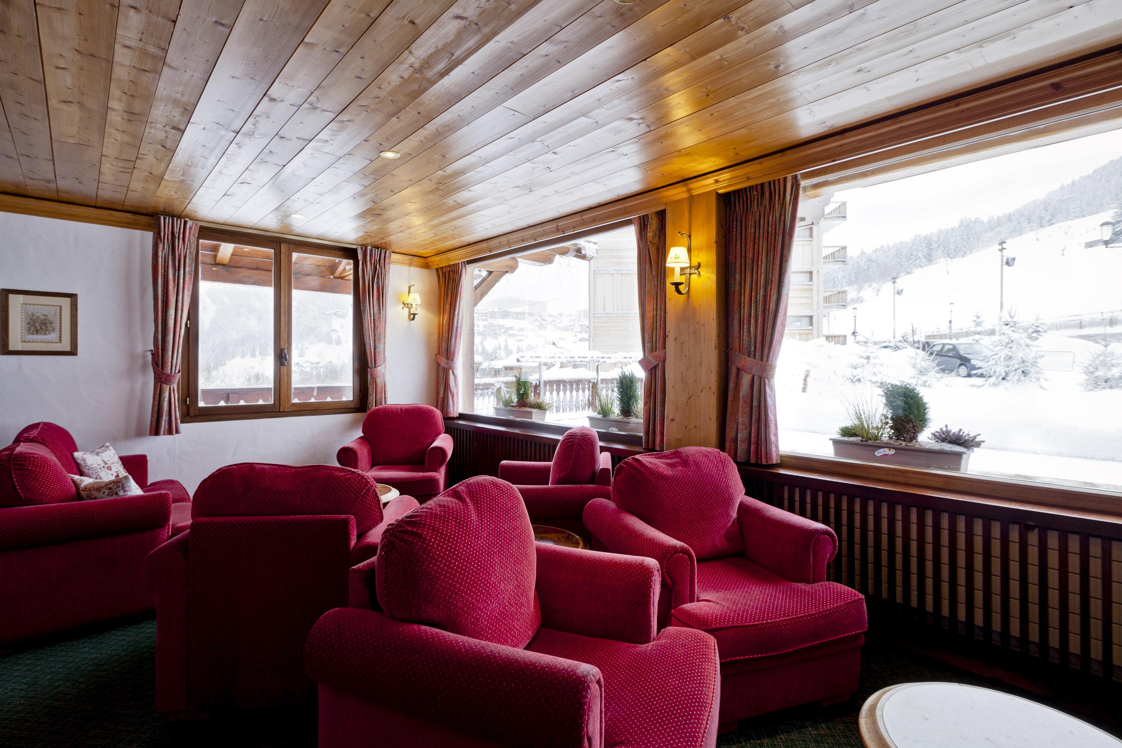 קורשבל Hotel Les Flocons מראה חיצוני תמונה