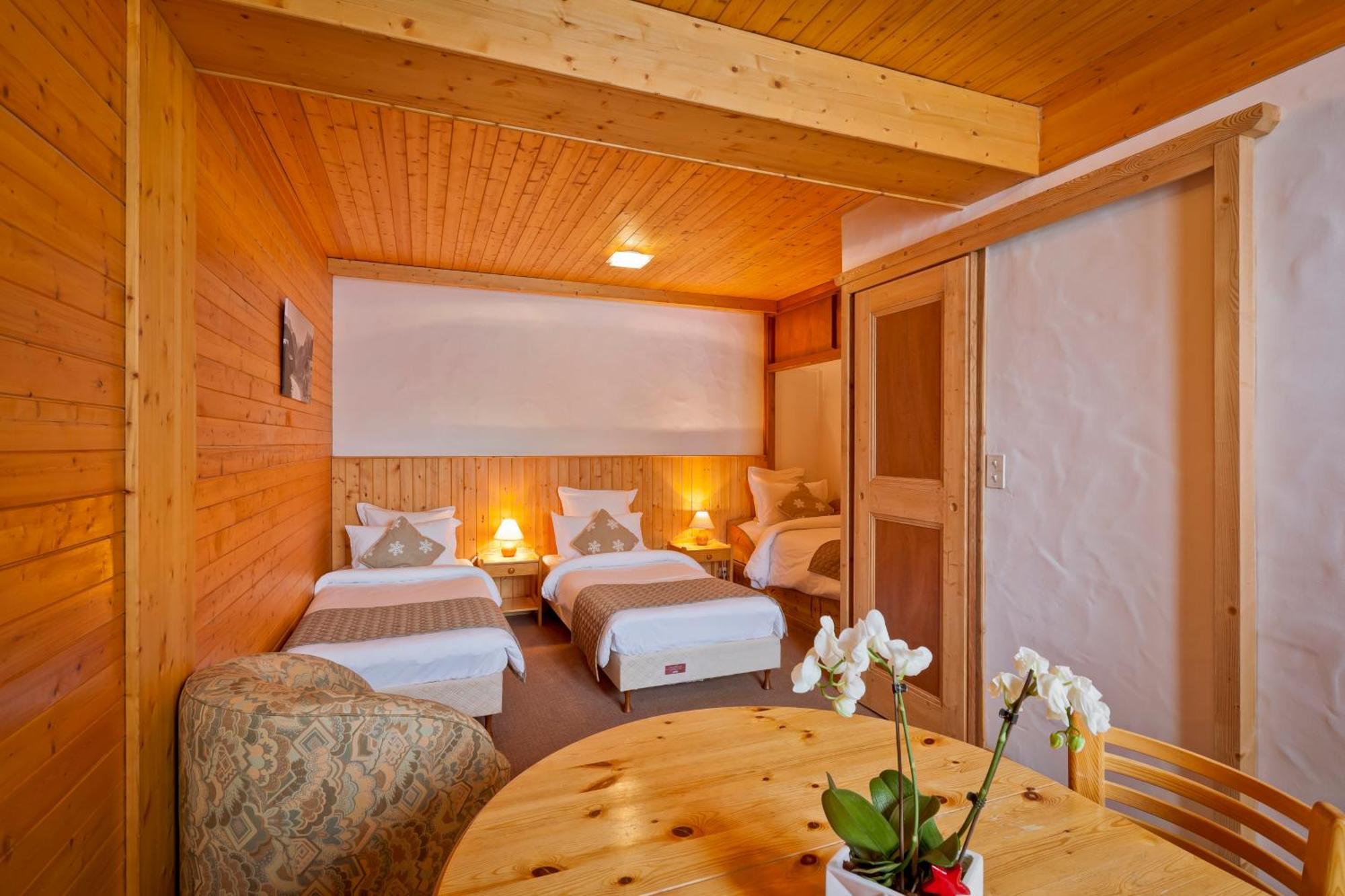 קורשבל Hotel Les Flocons מראה חיצוני תמונה