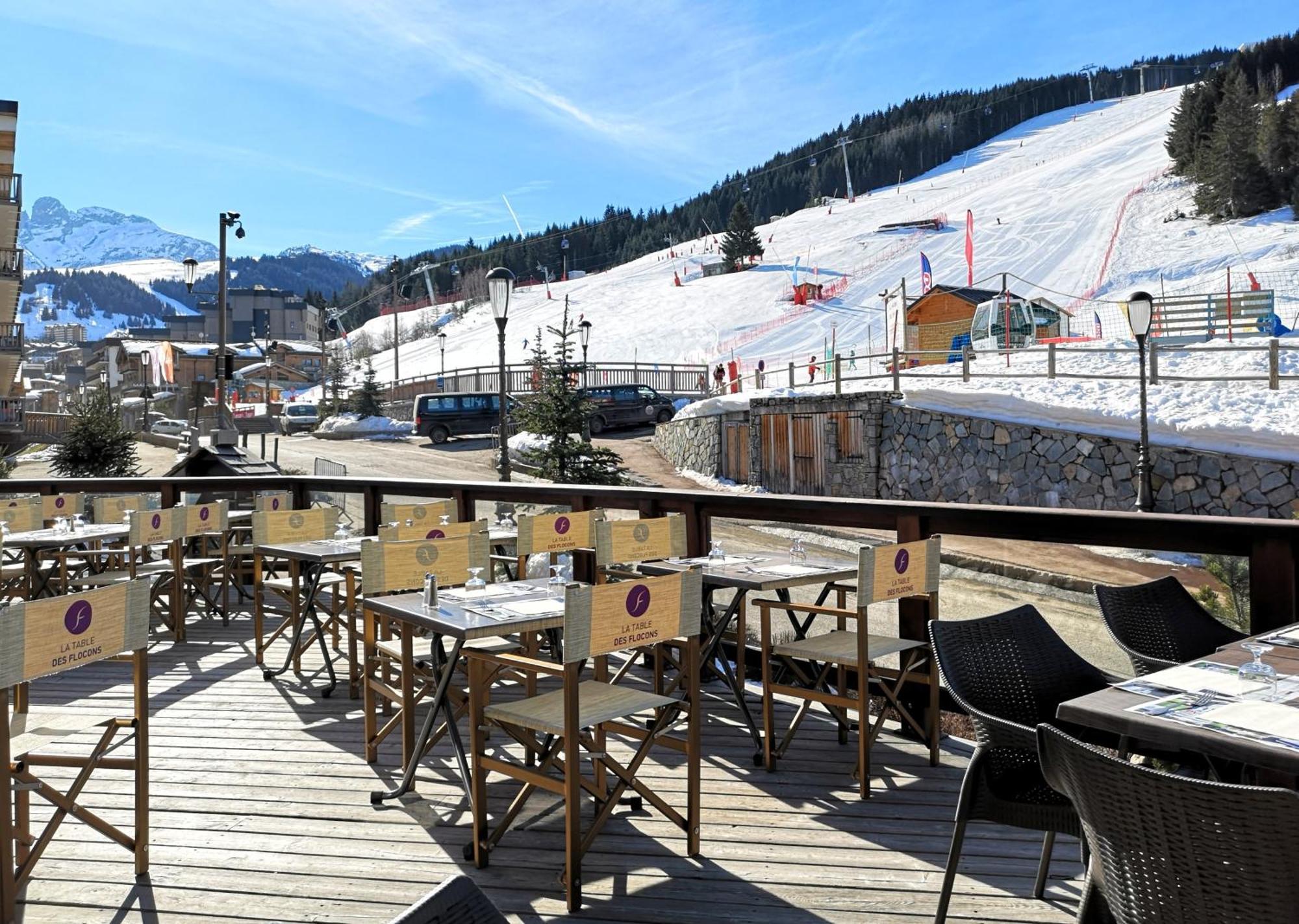 קורשבל Hotel Les Flocons מראה חיצוני תמונה